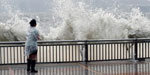 Strong Typhoon Hits Hong Kong